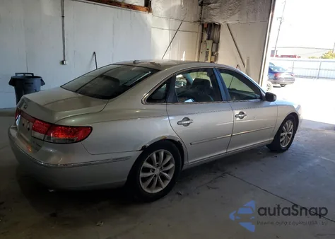 2008 Hyundai Azera Se z USA, uszkodzony, nr VIN KMHFC46F18A252989